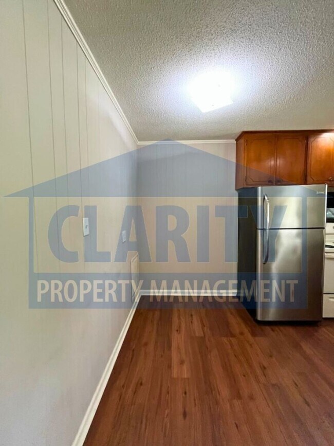 Foto del edificio - 405 Emmett Ave NW