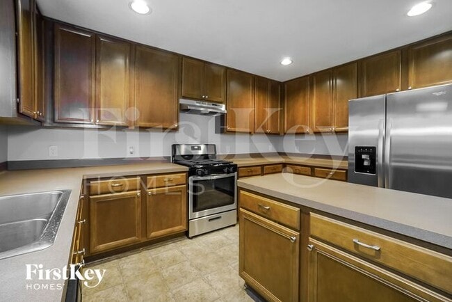 Building Photo - 15315 Harris Canyon Lane