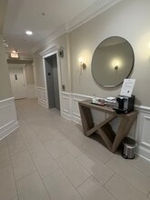 Building Photo - 21 Seir Hill Rd