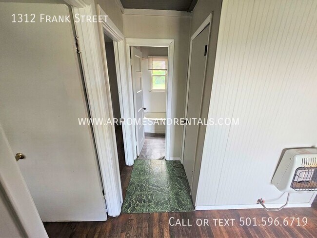 Foto del edificio - 1312 Frank St