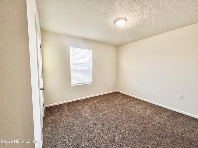 Building Photo - 3617 Alta Lakes Blvd
