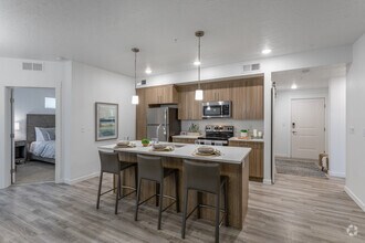 2BR, 2BA - 1,077SF - Village East Apartments & Townhomes