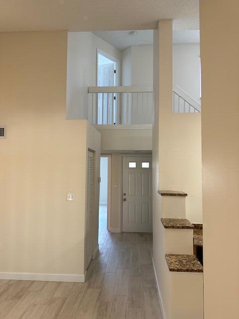 Building Photo - 15202 Glenmoor Dr