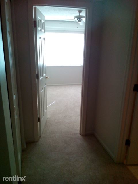 Foto del edificio - 9633 Crosley Farm Dr