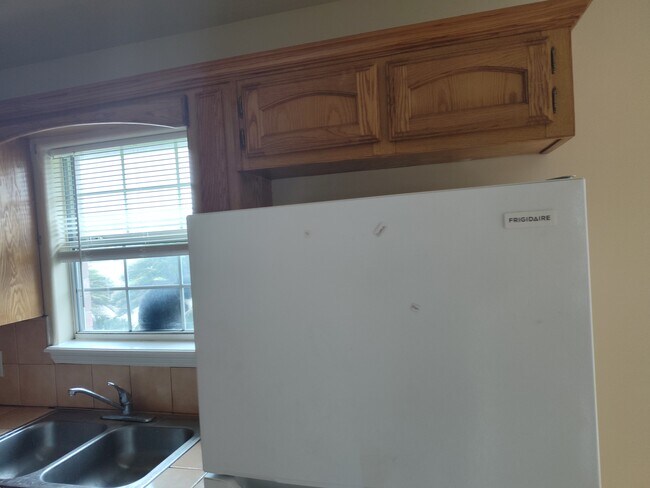 Foto del edificio - 2117 Aruba Dr