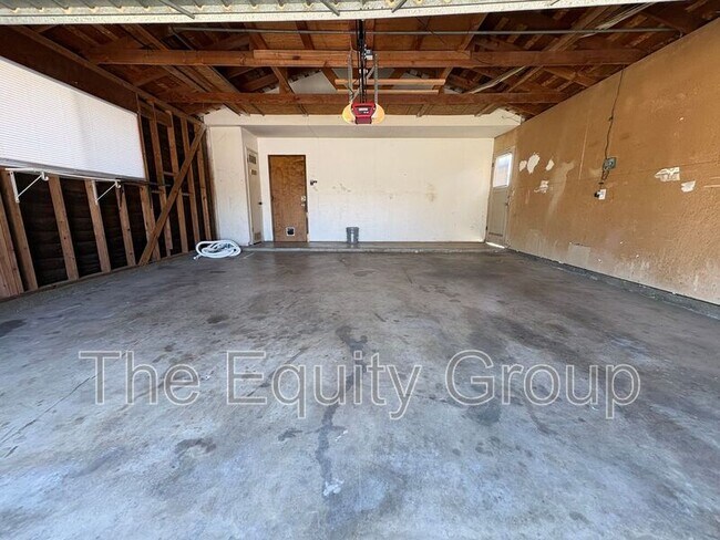 Foto del edificio - 2943 W Ashland Ave