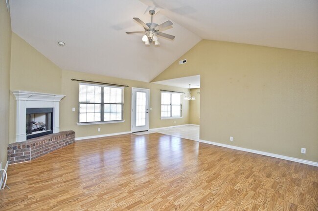 Building Photo - ***195 Hailey Drive***