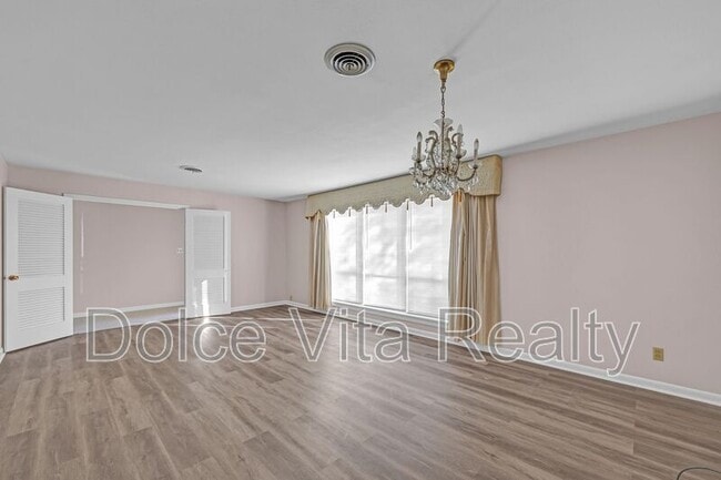 Foto del edificio - 1110 Walnut Ave