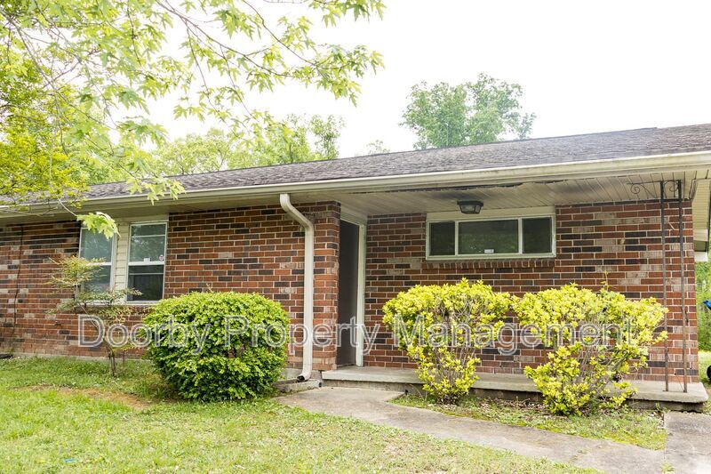 Foto principal - 5038 Cameron Ln