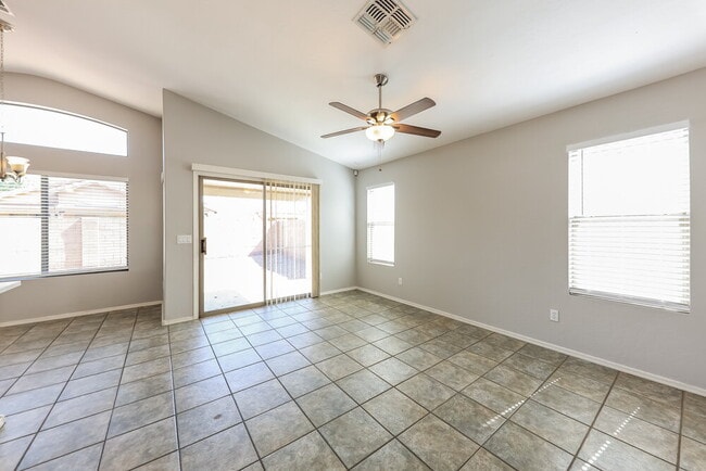 Building Photo - 13748 W Keim Dr