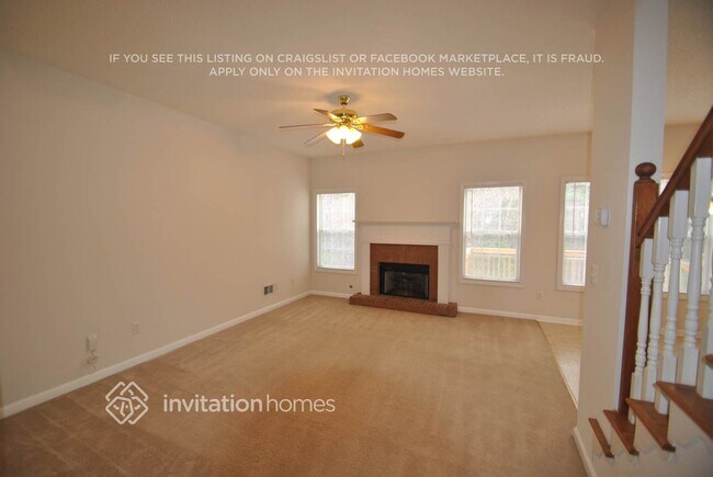 Foto del edificio - 1119 River Green Ct