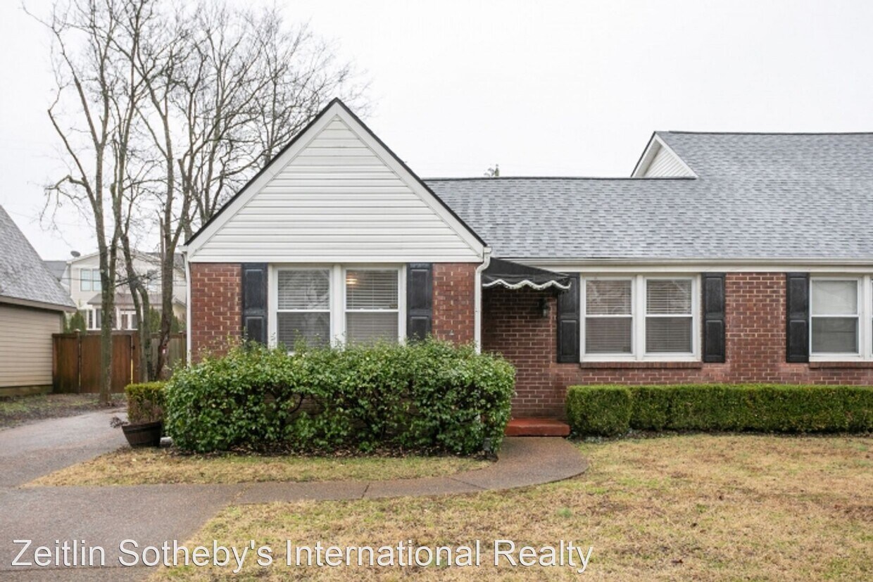 2 br, 1 bath House 1911 Warfield Drive House Rental in Nashville