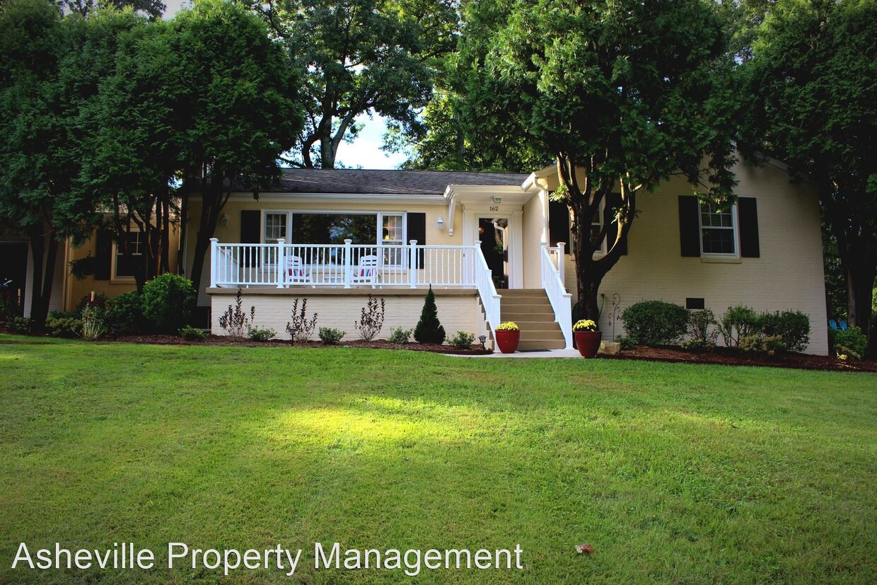 Primary Photo - 3 br, 2 bath House - 162 Wembley Rd.