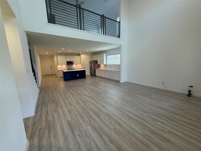 Foto del edificio - 1524 Sunrise Gables Dr