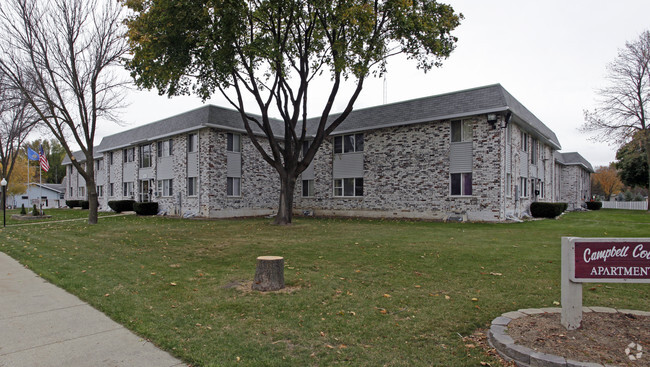 Foto del edificio - Campbell Court Apartments