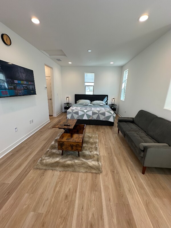 Foto del edificio - 74189 Storke Dr