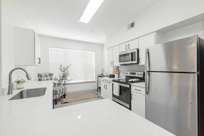 Building Photo - 821 South Polk Street Apt #F1R1, DeSoto, T...