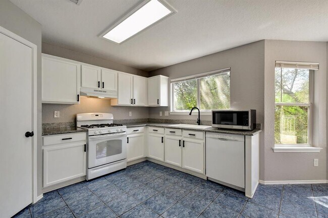 Foto del edificio - 4314 Knollbluff