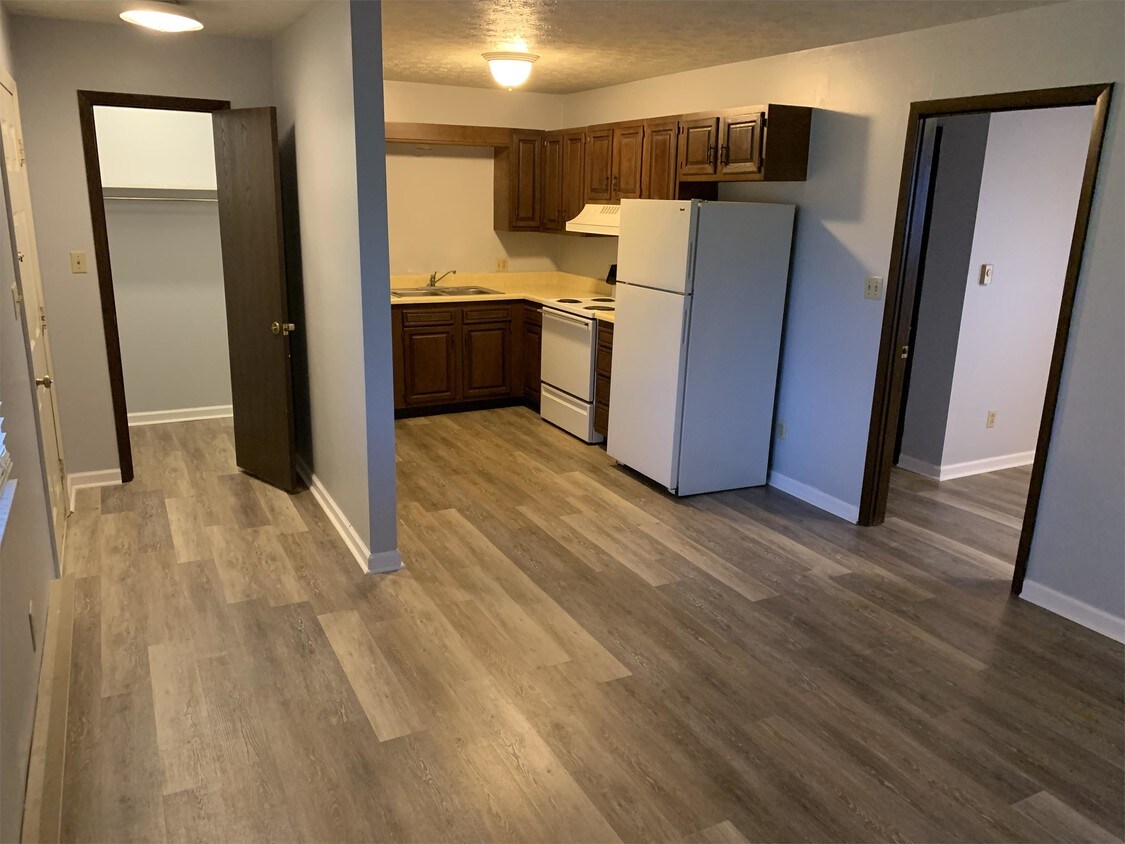 Foto principal - 6297 E Pea Ridge Rd