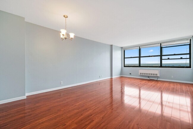 Foto del edificio - 7002 JFK Blvd E