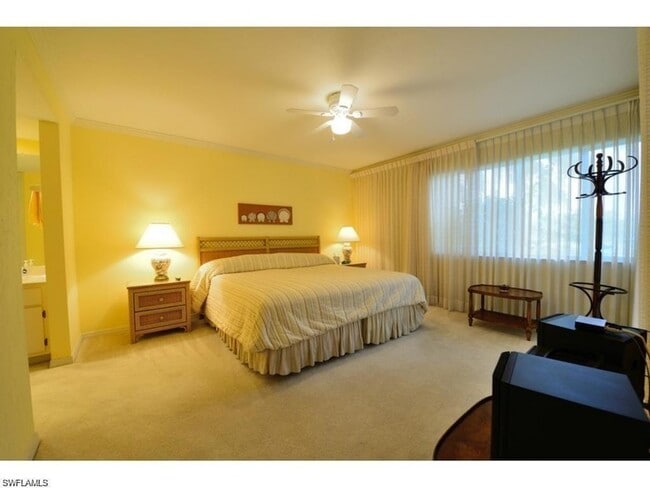 Building Photo - 545 Lake Louise Cir