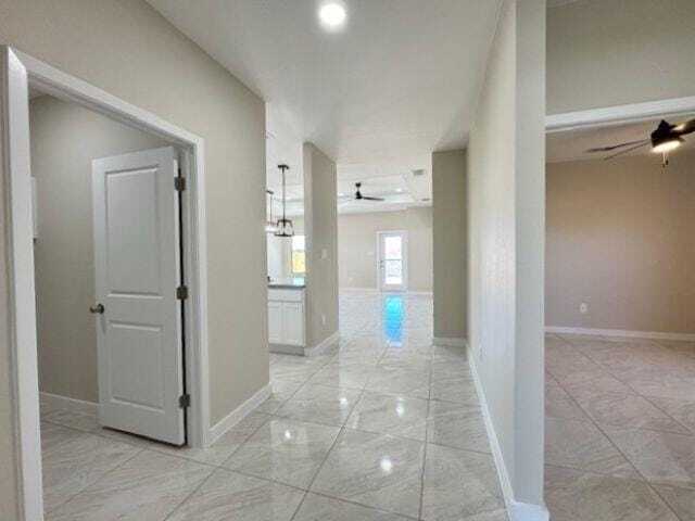 Building Photo - 6702 El Freno Ln