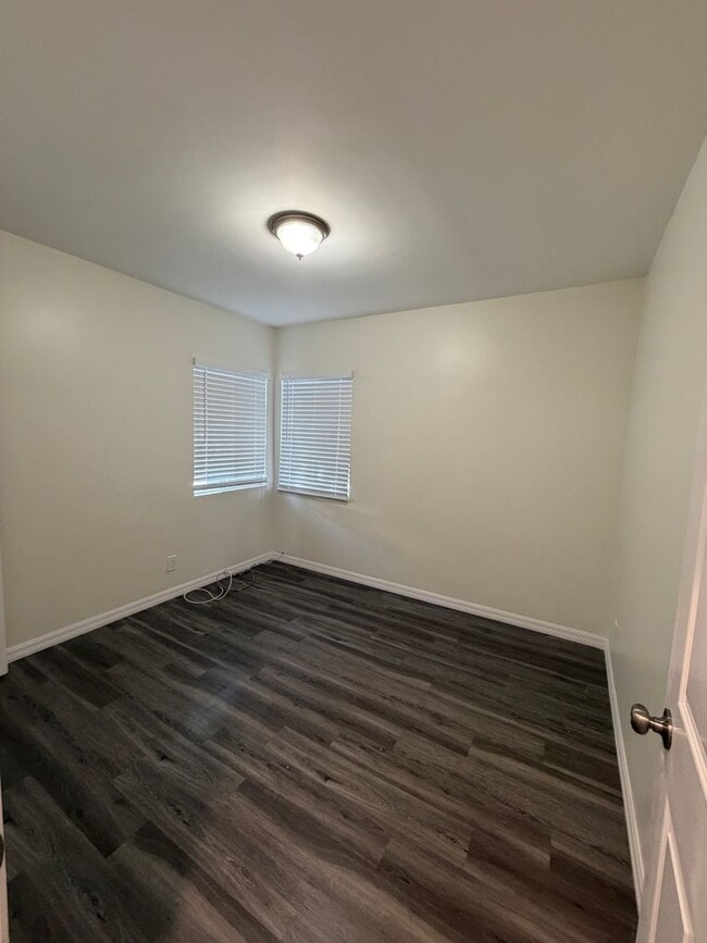 Foto del edificio - 13729 Penn St