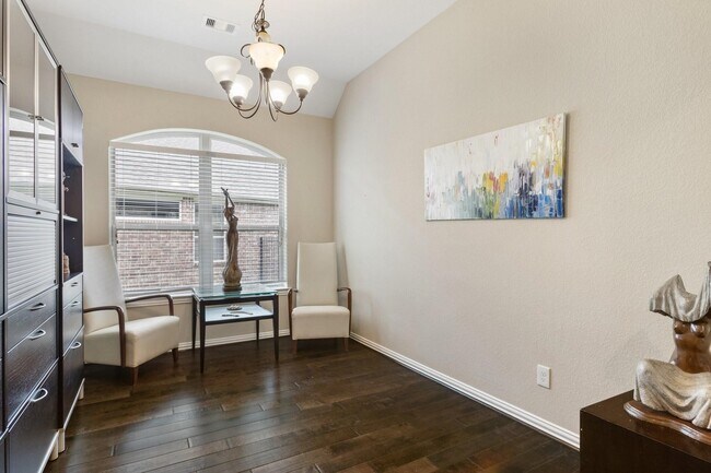 Building Photo - 126 S Sawbridge Cir
