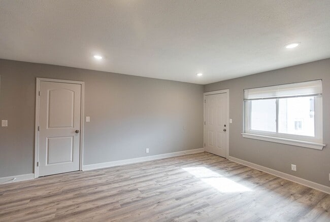 Interior Photo - Shawnee Apartments