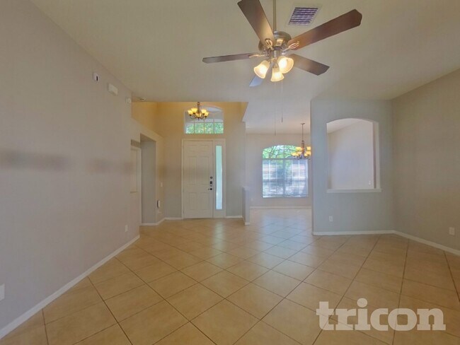 Foto del edificio - 224 Taylor Bay Ln