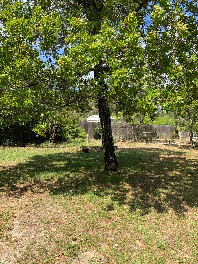 Building Photo - 6728 Fairmont St