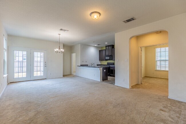 Foto del edificio - 4311 Rothberger Way