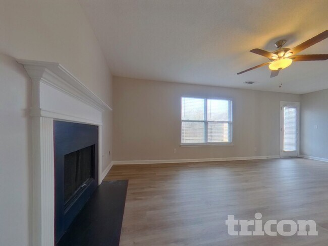 Building Photo - 5020 Serenity Point Ln