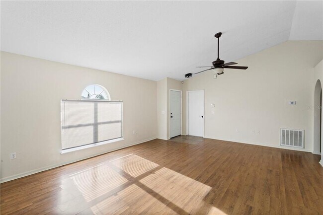 Building Photo - 13501 Padron Ct