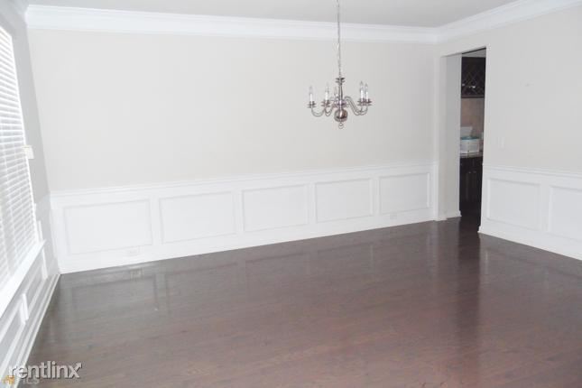 Foto del edificio - 4 br, 4 bath House - 325 R Hinton Chase Pa...