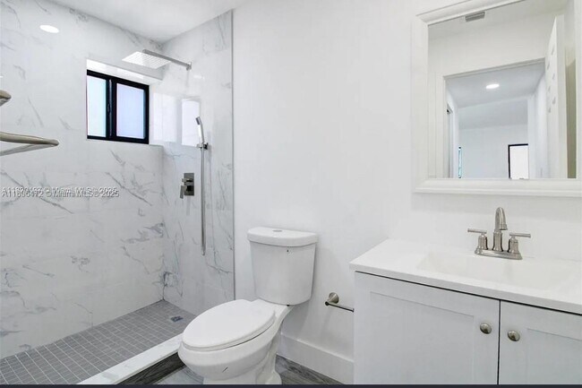 Foto del edificio - 13885 NW 5th Ave