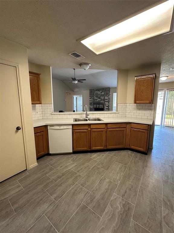 Building Photo - 7727 Ashton Dr