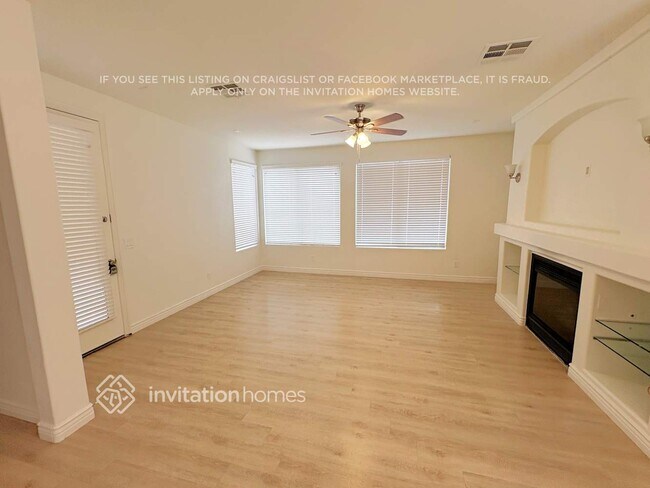 Foto del edificio - 14536 W Maui Ln