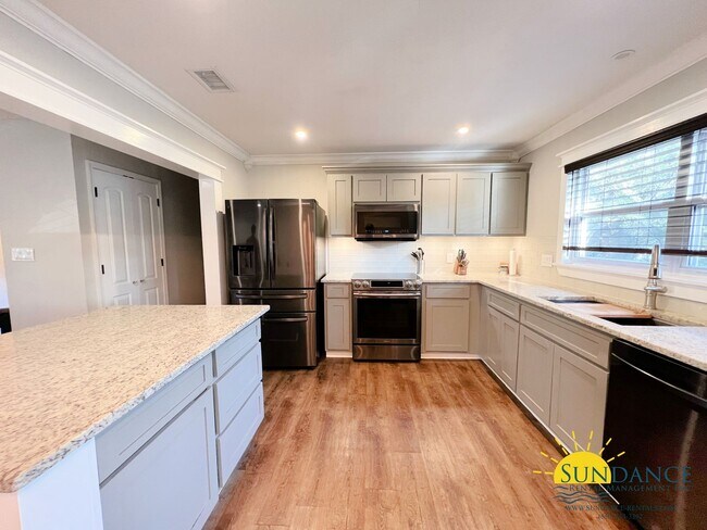 Foto del edificio - Beautiful 4 Bedroom Home in Fort Walton Beach!