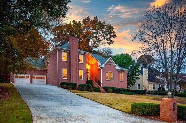 Foto del edificio - COMING SOON! Refined Living in One of Lawrenceville’s Most Distinctive Neighborhoods