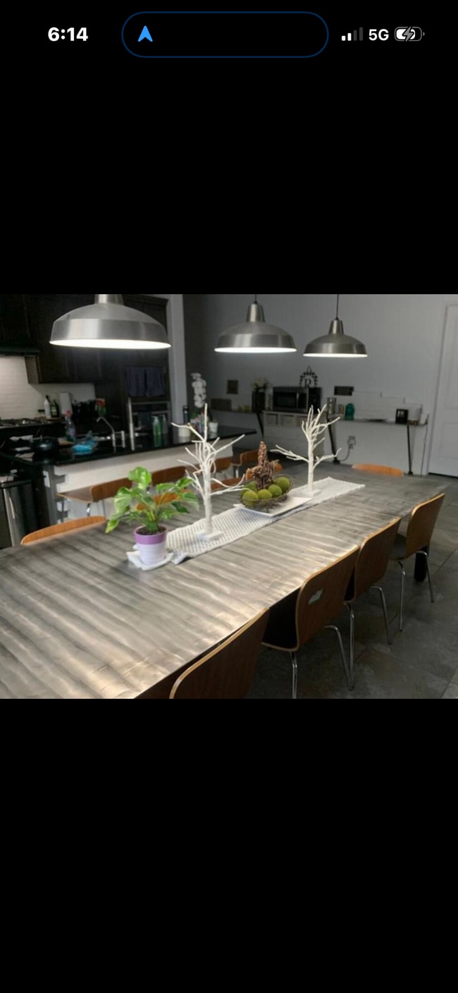 Building Photo - 2106 Manada Trl