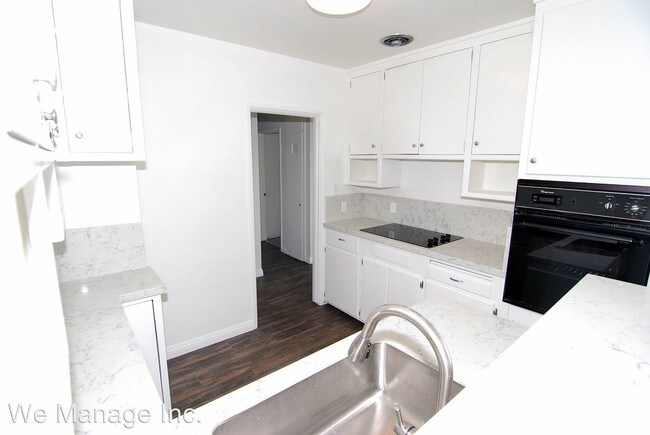 Foto del edificio - 5325 E Ocean Blvd