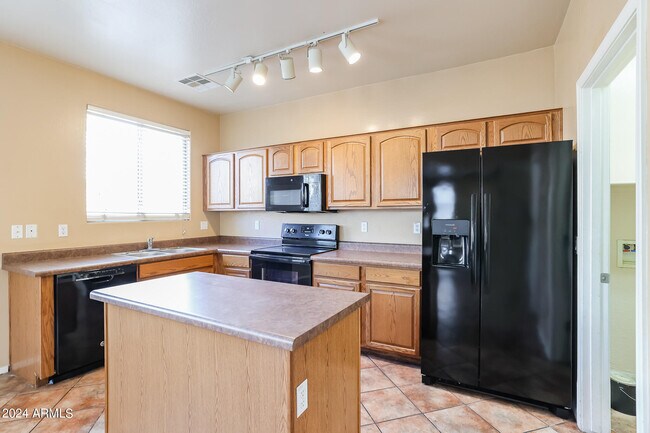 Foto del edificio - 14944 N 174th Dr
