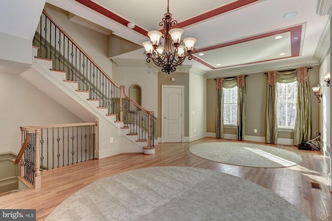 Foto del edificio - 717 Bracey Ln