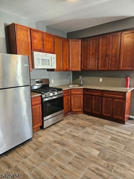 Foto del edificio - 310 Halsted St