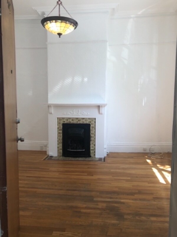 Foto principal - 120 Rose St