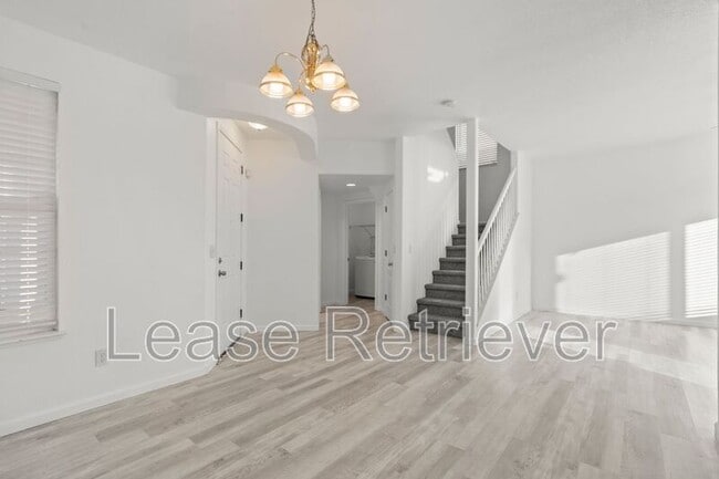 Foto del edificio - 3523 Gold Coast Ct