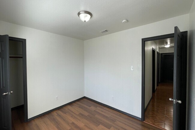 Building Photo - 5204 Whiting Way