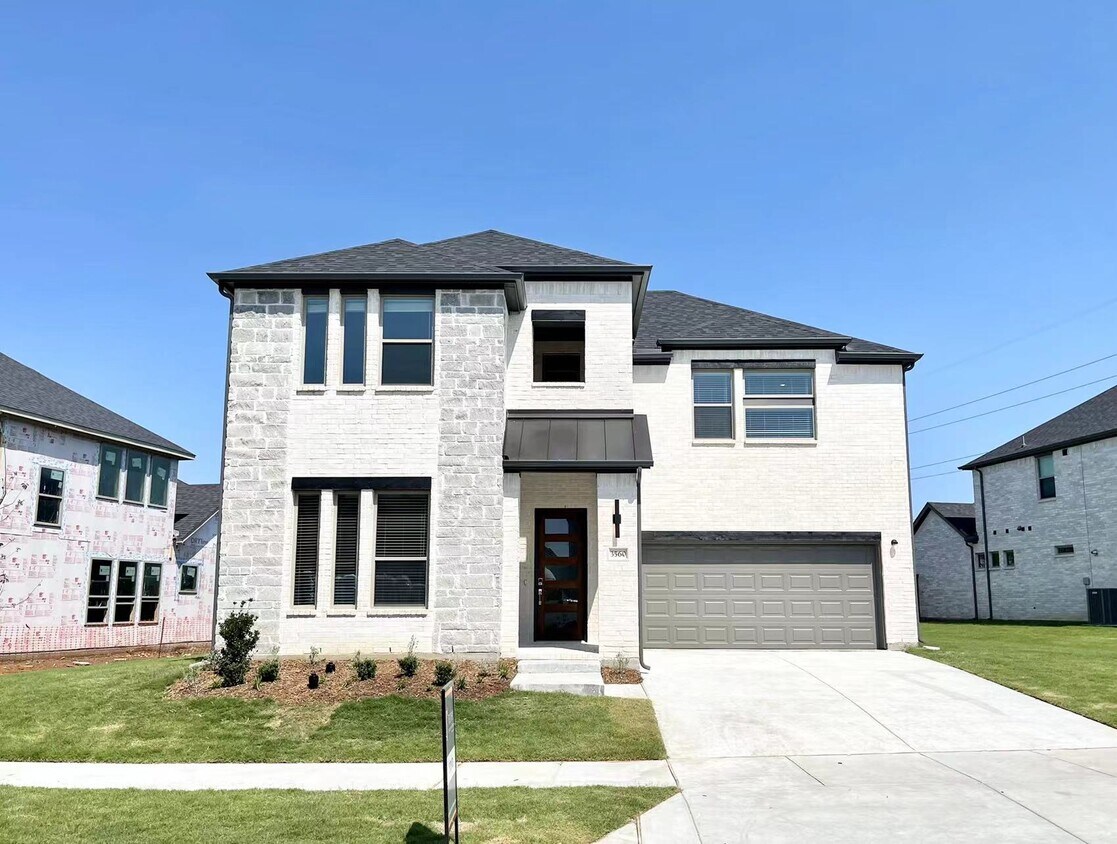 Beautiful Brand New Home - 3560 Rustic Oak Dr