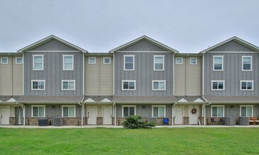 Building Photo - 21155 Gosling Rd